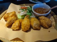 越式香炸墨鱼卷-大头虾越式风味餐厅(光明广场店)