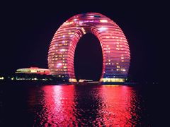 -湖州太湖旅游度假区-月亮广场