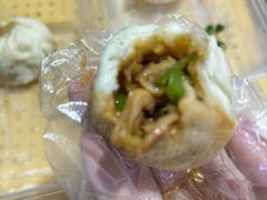 -三个四川人火锅(华联商厦店)