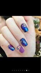 镭射甲一直都是时尚美妞们的最爱-甲壳儿美甲美睫