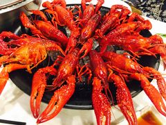 -虾弄弄海派小龙虾·牛羊蝎子火锅