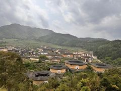 -初溪土楼群