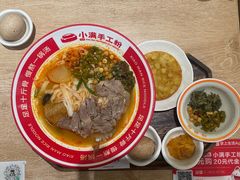 贵州酸汤牛肉粉-小满手工粉(北京富力广场店)