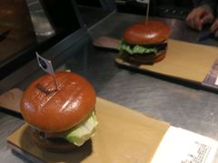 -麦当劳(新王府井店)