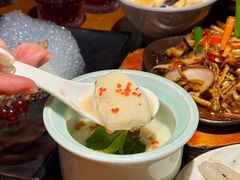 -雀舞云南菜(天津天河城购物中心店)