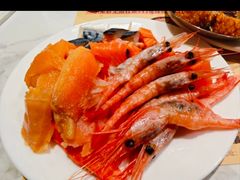 -金马门国际美食百汇(珞喻路店)