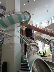 -奈尔宝家庭中心·亲子餐厅(长沙运达汇店)