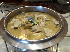 -鑫皇朝酒店(建设一路店)