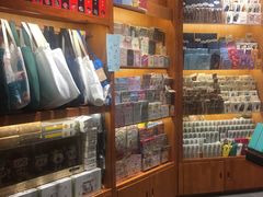 -西西弗书店&矢量咖啡(凯德晶萃广场店)