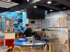 -荣发茶餐厅(龙琛路店)