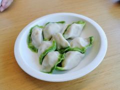 -关东小磨东北菜(上海长风大悦城店)