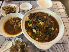 -顶峰夜宴·龙虾烧烤大排档(九江学院店)