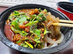 -万记麻辣烫国展总店