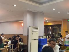 -濠轩阁特色生蚝火锅(水湾路店)
