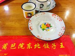 -篱笆院东北饺子王(欧阳路店)