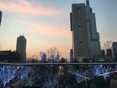 -UNI UNI(环亚凯瑟琳店)