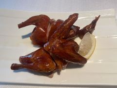 脆皮乳鸽-顺峰(农展馆店)