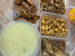 -蓝精灵饺子店