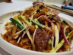 干炒牛河-千灯盛汇·头牌粤菜(致越优城店)