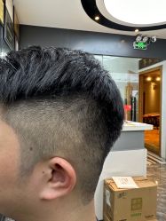 -藤野造型·专业烫染店