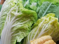 蔬菜拼盘-毛辣果·贵州红酸汤牛肉火锅(西单店)