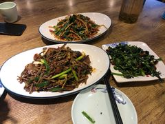 -钟记家菜(红专南路店)