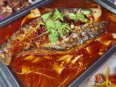 -巴特餐饮6加1音乐餐吧·新疆菜