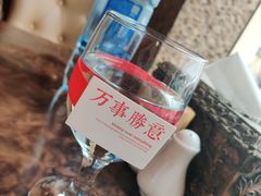 怡宝水-苏坦土耳其餐厅(白云宾馆店)