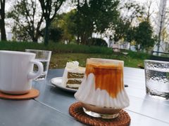 -三勾JJJ Burger&Coffee(梅溪湖店)