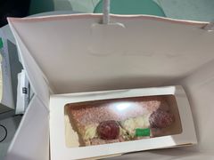 -奈雪的茶(亨特国际广场店)