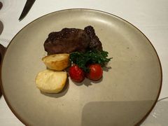 -罗宾斯牛排馆(重庆丽晶酒店)
