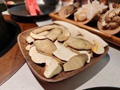 -芸山季·云南野生菌火锅(人民广场来福士店)