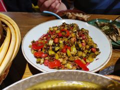 -吃饭皇帝大土家民族菜(正大广场店)