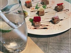-穹六人间 people 6(岳阳路店)