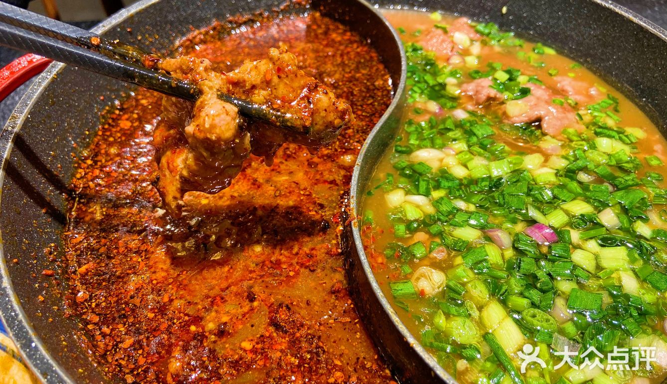 成都吃客,一种菜肴,两种口味