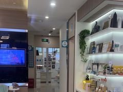 -维乐口腔(美维云门诊陆家嘴店)