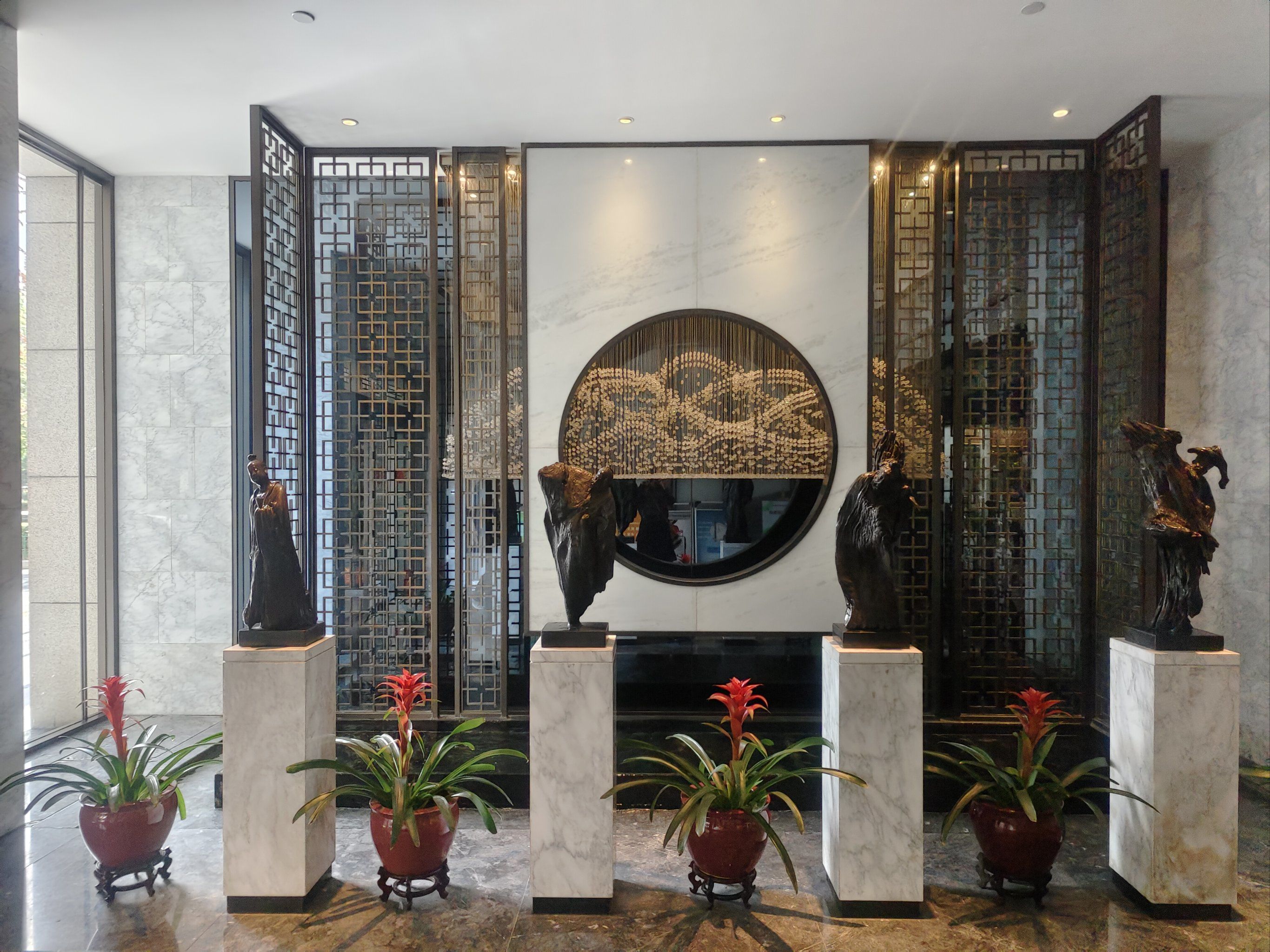 品鉴午间美味佳肴