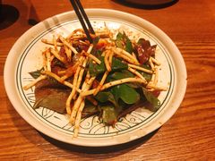 -云海肴·汽锅鸡·云南菜(天山百盛优客店)