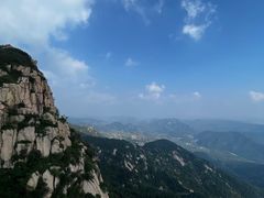 -鲁山国家森林公园