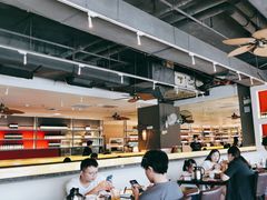 -大头虾越式风味餐厅(光明广场店)