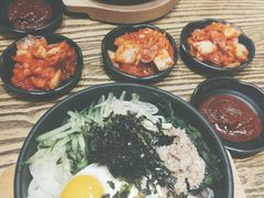 -吴草鸡爪오초닭발韩食堂(融恒盈嘉中心店)