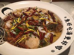 -江渔儿酸菜鱼(奥园广场金发购物中心店)