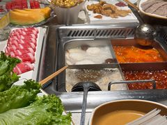 -海底捞火锅鲜切牛肉主题店(长寿路店)