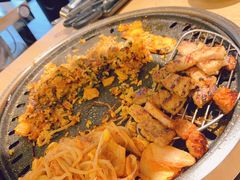 -八色五花肉(新村2号店)