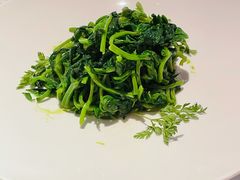 清炒豌豆苗-大董(环贸iapm店)