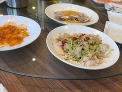 -今鲜源酒店·海鲜锅贴青岛菜(新湛路店)