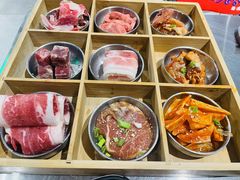 -马路牙子烧烤音乐酒馆(望京店)