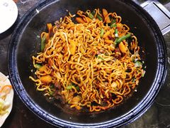 铁锅排骨鸡块焖面-日新铁锅焖面(坝上店)
