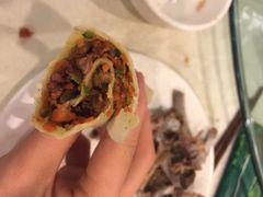 -维吾尔餐厅(宜山路店)