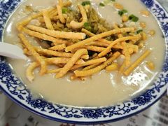 -郑三炮名小吃(公馆老街店)